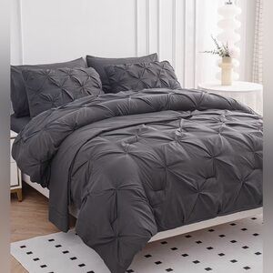 Elegant Gray Bedding Set.  ~ pin tuck
